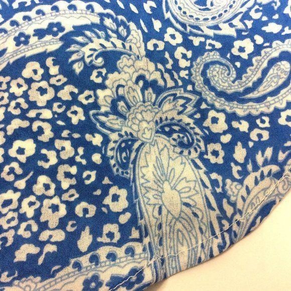 4/$25 Antilia Femme Top Blouse Tunic Blue Paisley 3/4 Roll Tab Sleeve Women Sz S - Picture 9 of 12
